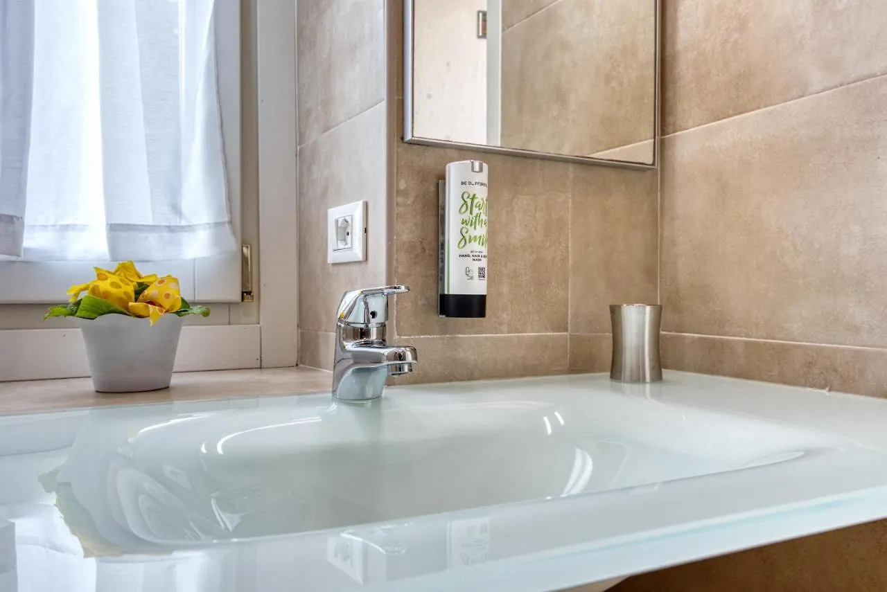 Palazzo Rivola Hotel Bergamo 2*,