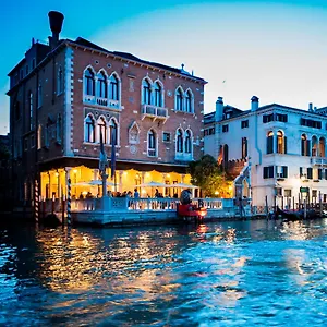 palazzo-stern.hotelslidodijesolo.com/