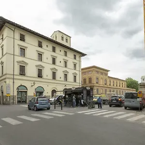 https://florence-fiorino-apartment.it-tuscanyhotel.com